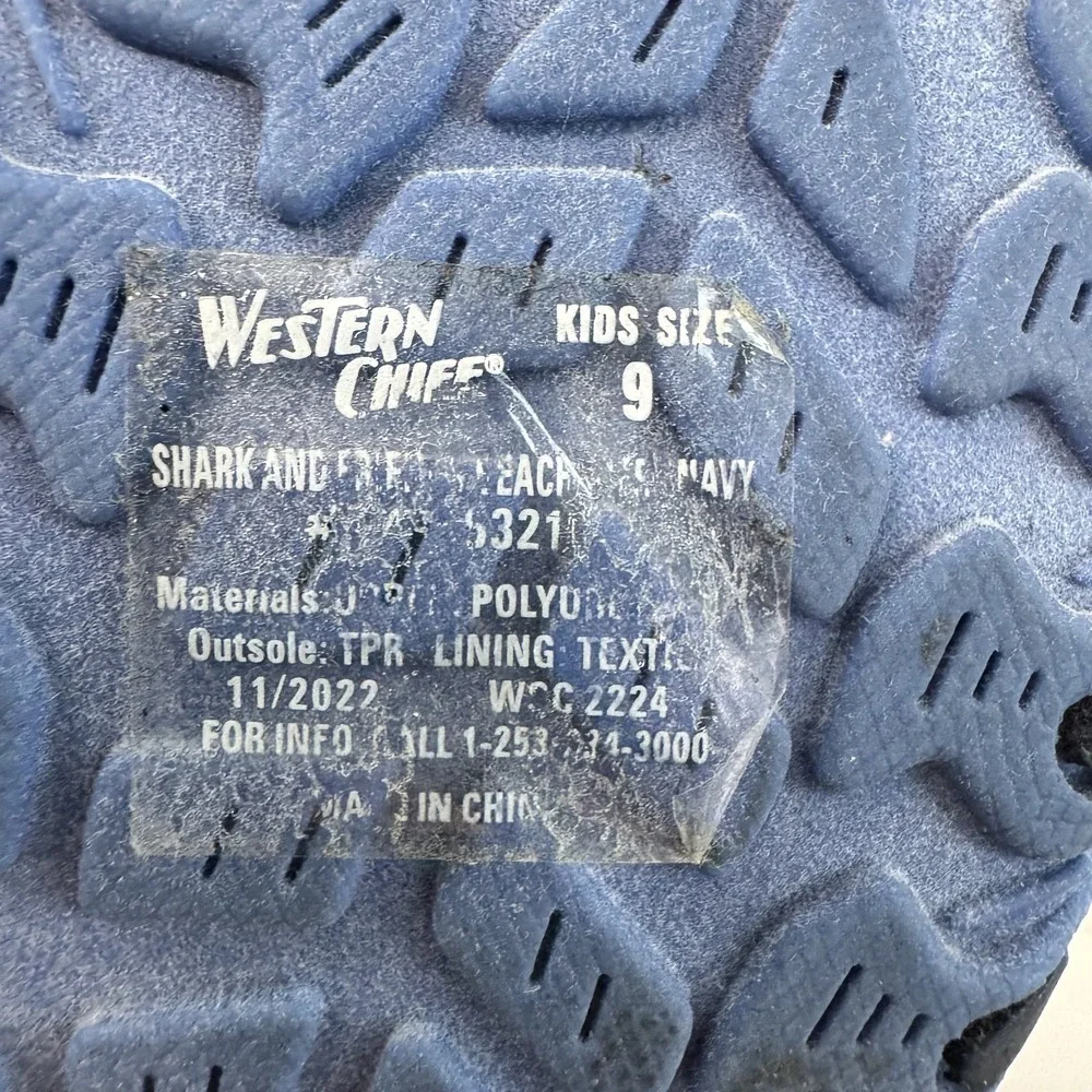 New Little Kids Western Chief Blue Sharks Beachgoer Water Shoes Size 9‎ C NWOB